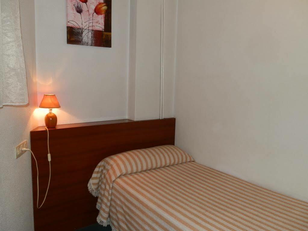 Apartamentos Turisticos Beatriz Perillo Extérieur photo